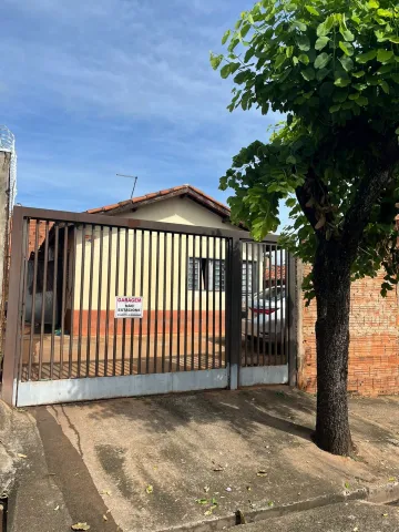 Alugar Casa / Padrão em São José do Rio Preto. apenas R$ 135.000,00