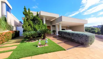 Alugar Casa / Condomínio em Mirassol. apenas R$ 11.000,00