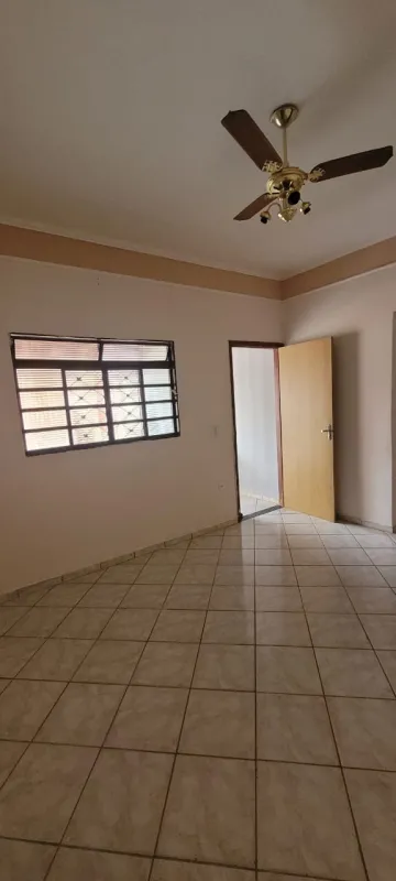 Alugar Casa / Padrão em São José do Rio Preto. apenas R$ 1.600,00