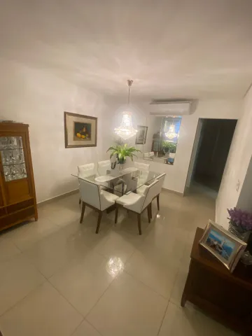 Apartamento Padrão