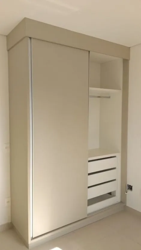 Apartamento Padrão