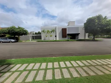 Alugar Casa / Condomínio em São José do Rio Preto. apenas R$ 15.000,00