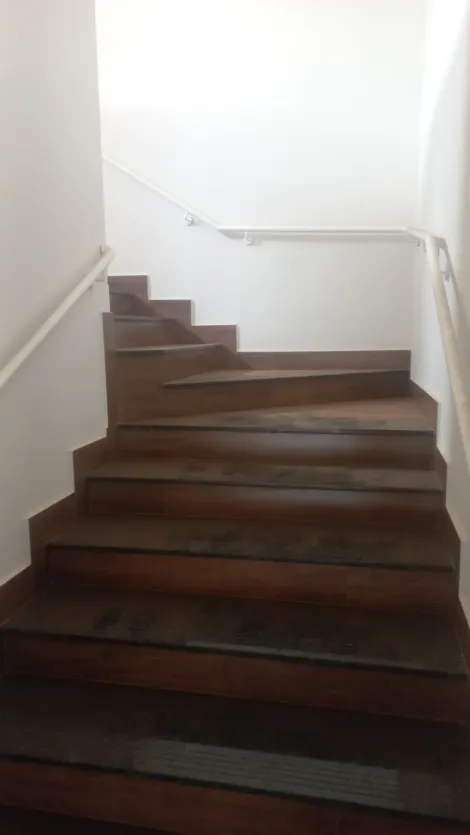 imagem 4 - Comercial - Sala imagem 4 - Comercial - Sala