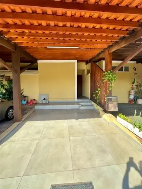 Alugar Casa / Condomínio em São José do Rio Preto. apenas R$ 260.000,00