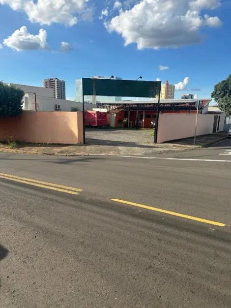 Alugar Comercial / Barracão em São José do Rio Preto. apenas R$ 8.000,00