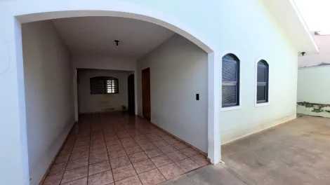 Alugar Casa / Padrão em São José do Rio Preto. apenas R$ 1.100,00