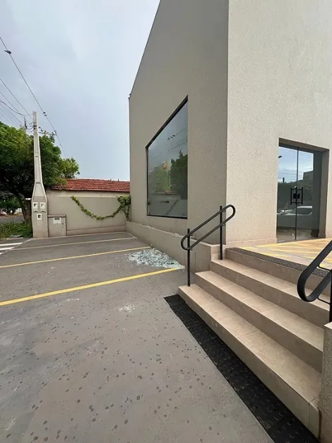 imagem 4 - Comercial - Salão imagem 4 - Comercial - Salão