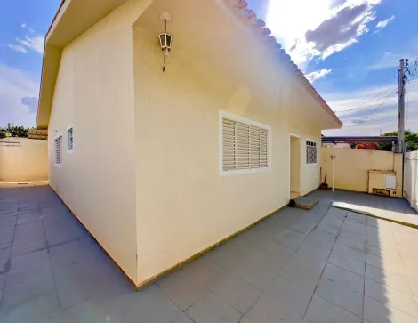 imagem 2 - Linda e ampla casa com 03 quartos para locação imagem 2 - Linda e ampla casa com 03 quartos para locação