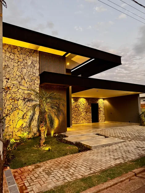 imagem 1 - Casa Alto Padrão à Venda com 3 suítes no Village Damh IV - Mirassol imagem 1 - Casa Alto Padrão à Venda com 3 suítes no Village Damh IV - Mirassol