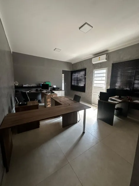 imagem 1 - Casa Comercial medindo 130m² para alugar - Vila Santa Cruz imagem 1 - Casa Comercial medindo 130m² para alugar - Vila Santa Cruz